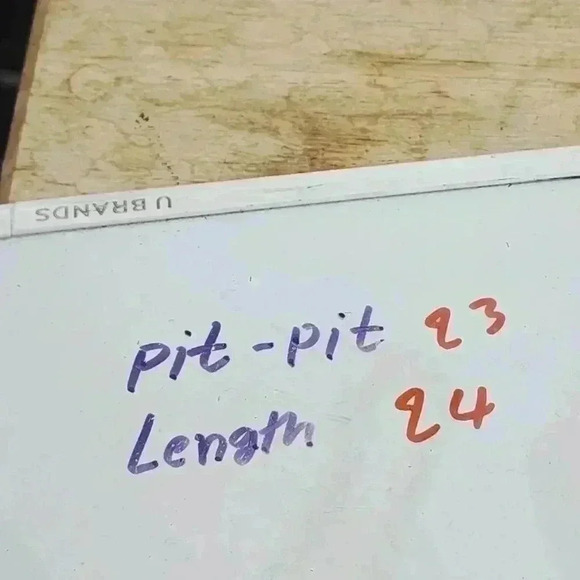 Woolrich Corduroy Embroidered Full Zip Vest Sweater Women's Size L - Picture 4 of 9